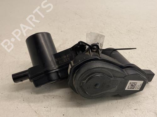 Used Electric handbrake PEUGEOT 2008 II (UD_, US_, UY_, UJ_, UR_, UC_) 1.2 PureTech 100 (USHNK) (101 hp) 26274548