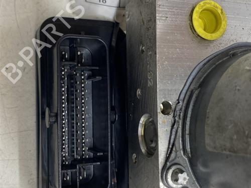 Used ABS pump ABS pump RENAULT MASTER III Platform/Chassis (EV, HV, UV) 2.3 dCi 145 FWD (EV0E, EV0F, HV0E, HV0F, UV0E, UV0F,... (146 hp) 30905564 30905564