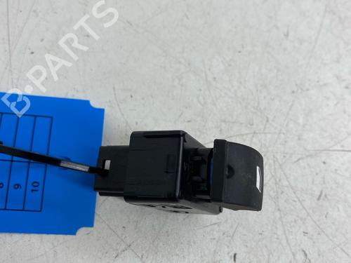 Used Right front window switch Right front window switch 35728195 35728195