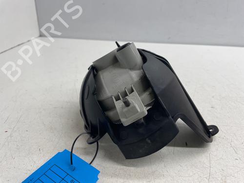 right-front-fog-light-chevrolet-captiva-c100-c140-2006-40177475 main image