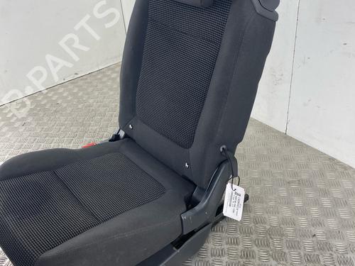 Used Rear seat (3rd row) Rear seat (3rd row) PEUGEOT 5008 (0U_, 0E_) 1.6 HDi (114 hp) 39970020 39970020