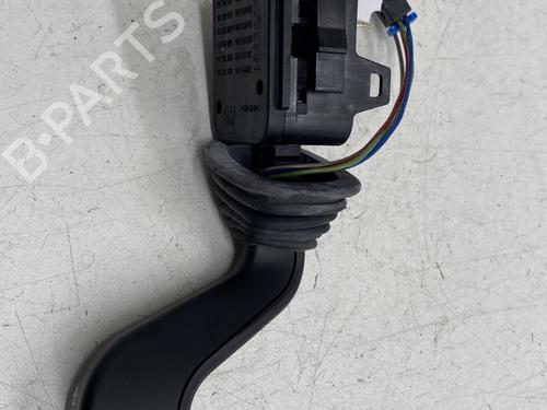 Used Switch Switch OPEL ZAFIRA A MPV (T98) 2.2 DTI 16V (F75) (125 hp) 27586377 27586377
