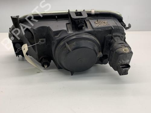 Used Right headlight RENAULT MEGANE I (BA0/1_) 1.9 D Eco (BA0A, BA0U, BA0R) (64 hp) 22852552