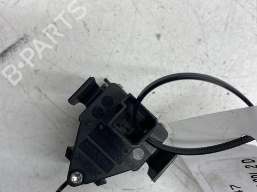 Bouton de warning Bouton de warning MERCEDES-BENZ B-CLASS Sports Tourer (W245) B 180 CDI (245.207) (109 hp) 36763518 36763518