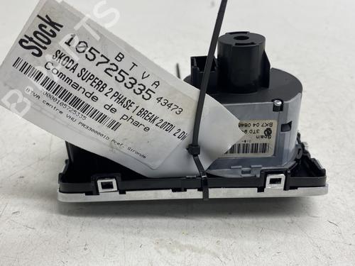 Headlight switch SKODA SUPERB II Estate (3T5) 2.0 TDI | BP26388616I24 - Image 2