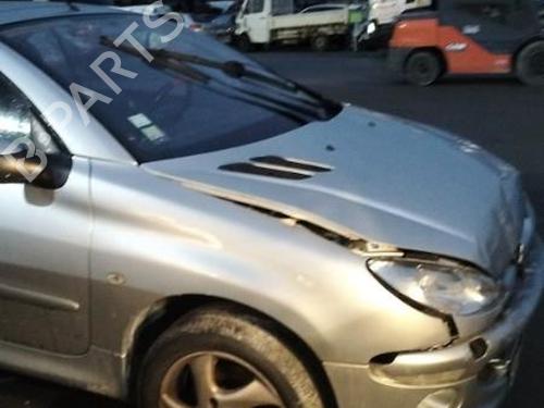 Right taillight PEUGEOT 206 CC (2D) 1.6 16V (2DNFUF, 2DNFUR) | BP23568575C35 