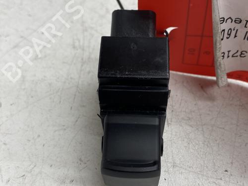 Used Left rear window switch HYUNDAI ix20 (JC) 1.6 CRDI (116 hp) 28035636