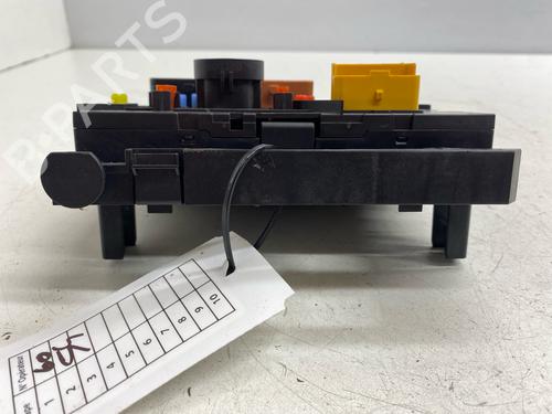 Used Fuse box Fuse box CITROËN C2 (JM_) 1.1 (60 hp) 34556796 34556796