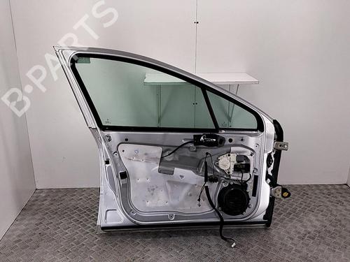 Used Left front door PEUGEOT 407 (6D_) 2.0 HDi 135 (6DRHRH, 6DRHRE, 6DRHRG, 6DRHRJ) (136 hp) 22857951