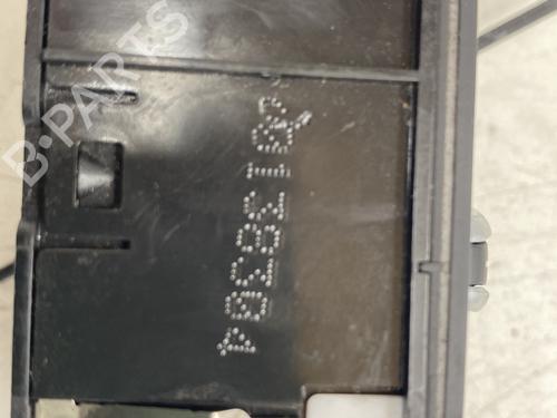Used Headlight switch Headlight switch AUDI A3 Sportback (8VA, 8VF) S3 quattro (300 hp) 23831126 23831126