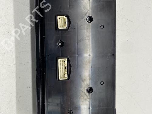 Used Climate control Climate control MAZDA CX-5 (KE, GH) 2.2 D AWD (KE102) (175 hp) 22849623 22849623