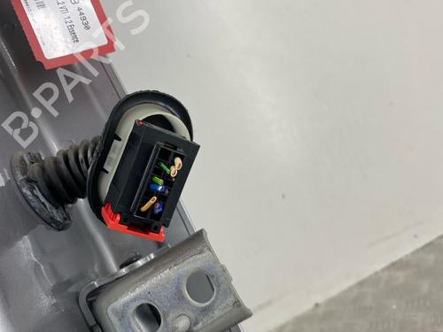 Porte arrière gauche Porte arrière gauche CITROËN C3 III (SX) 1.2 PureTech 82 (83 hp) 36763530 36763530