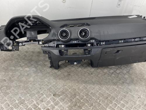 Used Dashboard AUDI Q2 (GAB, GAG) 1.4 TFSI (150 hp) 22861804