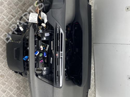 Used Dashboard Dashboard CITROËN C4 Picasso II 1.2 THP 130 (130 hp) 22861479 22861479