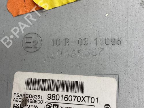 Used Radio Radio CITROËN C3 II (SC_) 1.4 HDi 70 (SC8HZC, SC8HR0, SC8HP4) (68 hp) 29590232 29590232