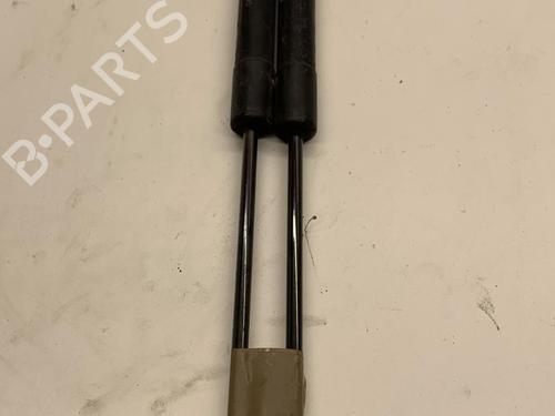 Used Tailgate lift support MERCEDES-BENZ B-CLASS Sports Tourer (W245) B 200 CDI (245.208) (140 hp) 22855643
