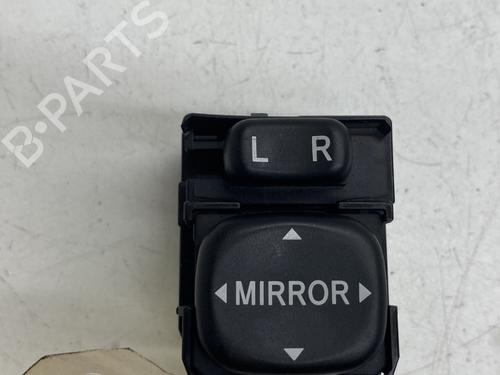 Commande retroviseurs TOYOTA YARIS (_P9_) 1.4 D-4D (NLP90_, NLP90R) (90 hp) 22860496