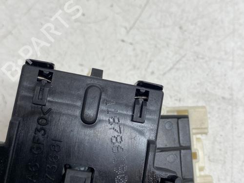 Used Switch Switch TOYOTA YARIS (_P1_) [1999-2005] 33475835 33475835