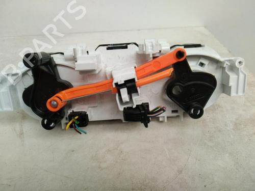 Used Climate control Climate control PEUGEOT 208 I (CA_, CC_) 1.2 PureTech 82 (82 hp) 22855292 22855292
