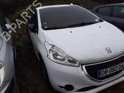 Front wiper motor PEUGEOT 208 I (CA_, CC_) 1.4 HDi | BP22863483M29 