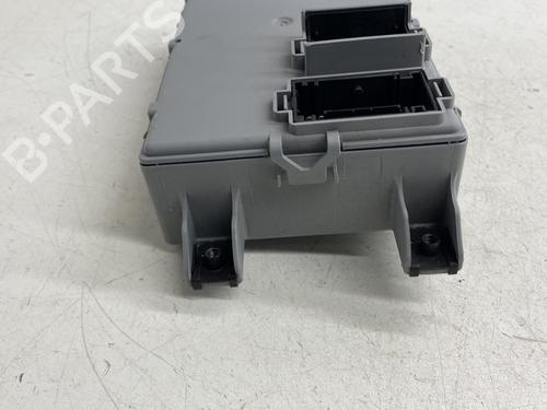 Used Fuse box Fuse box FIAT 500 (312_) 1.2 (312AXA1A) (69 hp) 31794383 31794383