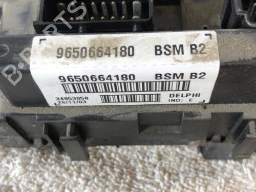 Used Fuse box Fuse box PEUGEOT 307 (3A/C) 2.0 HDi 90 (90 hp) 31576904 31576904