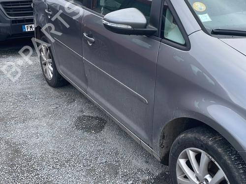 Used Parts VW TOURAN (1T1, 1T2) 1.9 TDI 4737490