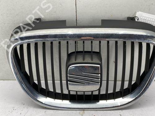 Used Grille SEAT LEON (1P1) 1.9 TDI (105 hp) 29529071