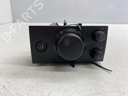 Used Headlight switch Headlight switch OPEL MERIVA A MPV (X03) 1.6 16V (E75) (100 hp) 35957311 35957311