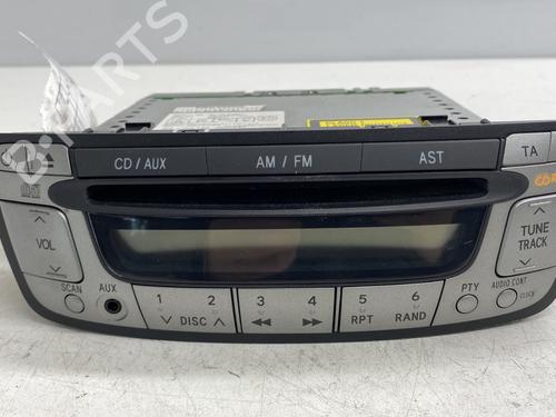 Used Radio PEUGEOT 107 (PM_, PN_) 1.0 (68 hp) 26274470