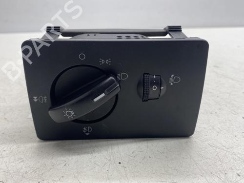 Used Headlight switch FORD FUSION (JU_) 1.4 TDCi (68 hp) 32227675