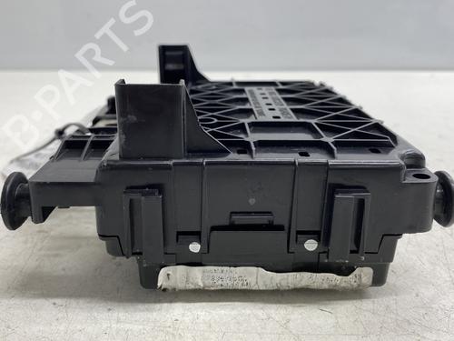 Fuse box PEUGEOT 206+ (2L_, 2M_) 1.4 HDi eco 70 | BP27586325E1