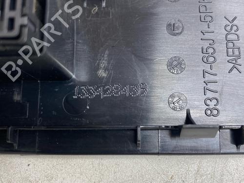 Right front window switch SUZUKI GRAND VITARA II (JT, TE, TD) 1.9 DDiS All-wheel Drive (JT419, TD44, JB419WD, JB419XD,... | BP39663203I26 - Image 2