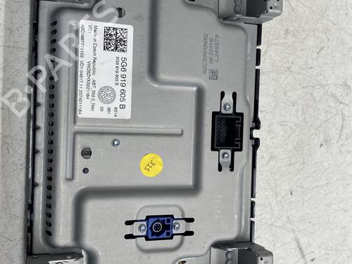 Used Display monitor VW T-ROC (A11, D11) 1.0 TSI (110 hp) 29375346