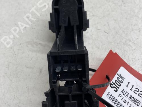 Lamp holder ALFA ROMEO 159 Sportwagon (939_) 1.9 JTDM 16V (939BXC1B) | BP29375386L10 