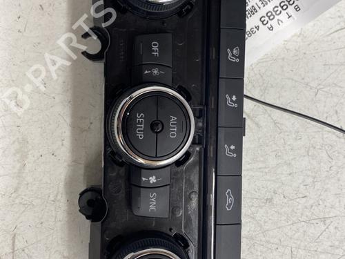 Used Climate control SEAT LEON ST (5F8) 2.0 TDI (150 hp) 28567966