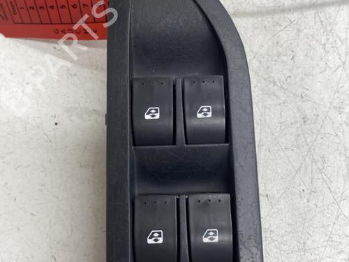 Used Switch Switch RENAULT LAGUNA II (BG0/1_) 1.9 dCi (BG1A, BG1W, BG0G) (110 hp) 29968943 29968943