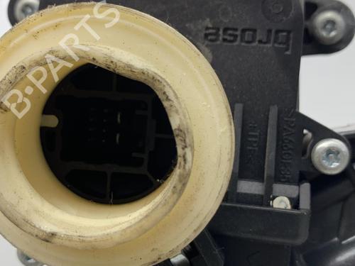 Used Front left window mechanism TOYOTA YARIS (_P9_) 1.4 D-4D (NLP90_, NLP90R) (90 hp) 22853637