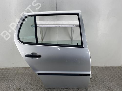 Used Right rear door VW POLO (6N2) 1.4 (60 hp) 31036224