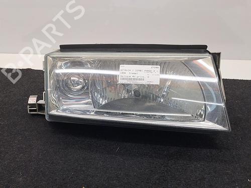 Used Right headlight Right headlight SKODA OCTAVIA I (1U2) 1.9 TDI (90 hp) 22858663 22858663