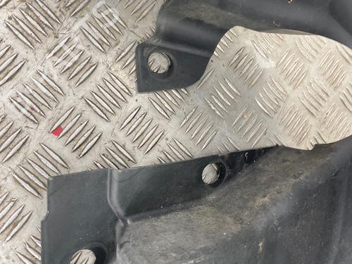 Used Wheel arch Wheel arch RENAULT CLIO V (B7_) 1.0 TCe 90 (B7MT) (91 hp) 40513046 40513046