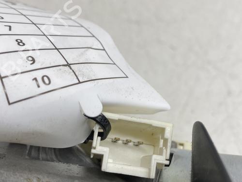 rear-wiper-motor-citroen-c3-picasso-sh_-2008-26977955 main image
