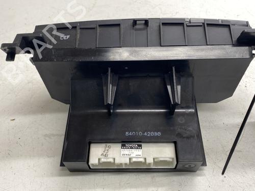 climate-control-toyota-rav-4-ii-_a2_-2000-2001-2002-2003-2004-2005-26388670 main image