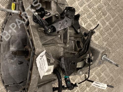 Used Gearbox Gearbox RENAULT MEGANE IV Hatchback (B9A/M/N_) 1.5 Blue dCi 115 (B9A6) (116 hp) 24979646 24979646
