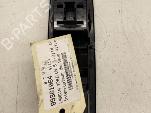 Used Switch Switch LANCIA YPSILON (312_) 1.3 D Multijet (312.YXE1A, 312.YXU1A) (95 hp) 22862351 22862351