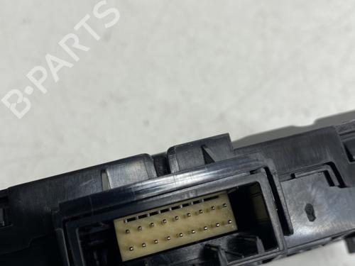 Used Warning switch Warning switch RENAULT CLIO V (B7_) 1.0 TCe 100 (B7MT) (101 hp) 33475852 33475852