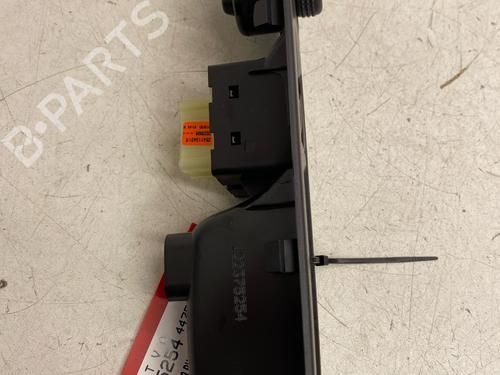 Left front window switch RENAULT TWINGO III (BCM_, BCA_) 1.0 SCe 65 (BCMJ) | BP37741618I27 - Image 2