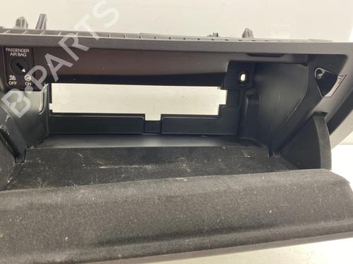 Used Glove box Glove box AUDI A3 Sportback (8YA, 8YF) 35 TDI (150 hp) 36169759 36169759