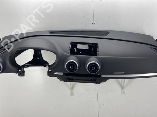 Used Dashboard Dashboard AUDI A3 Sportback (8VA, 8VF) S3 quattro (300 hp) 23831049 23831049