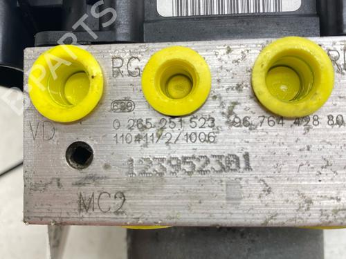 abs-pump-citroen-ds4-nx_-2011-2012-2013-2014-2015-34203183 main image